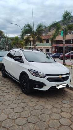 CHEVROLET ONIX 1.4 MPFI ACTIV 8V FLEX 4P MANUAL CHEVROLET ONIX 1.4 MPFI ACTIV 8V FLEX 4P MANUAL